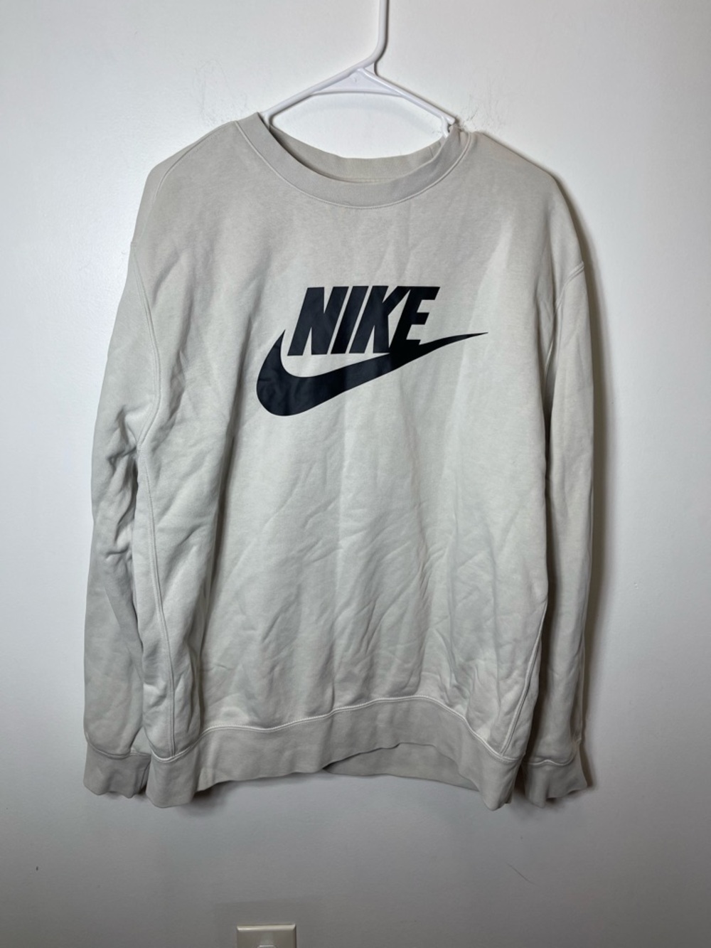 Nike Crewneck Sweatshirt Large - Picture 2 of 9
